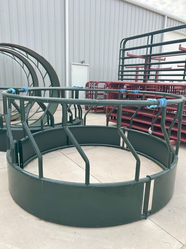Big Bale Hay Feeders and Bunks - Image 2