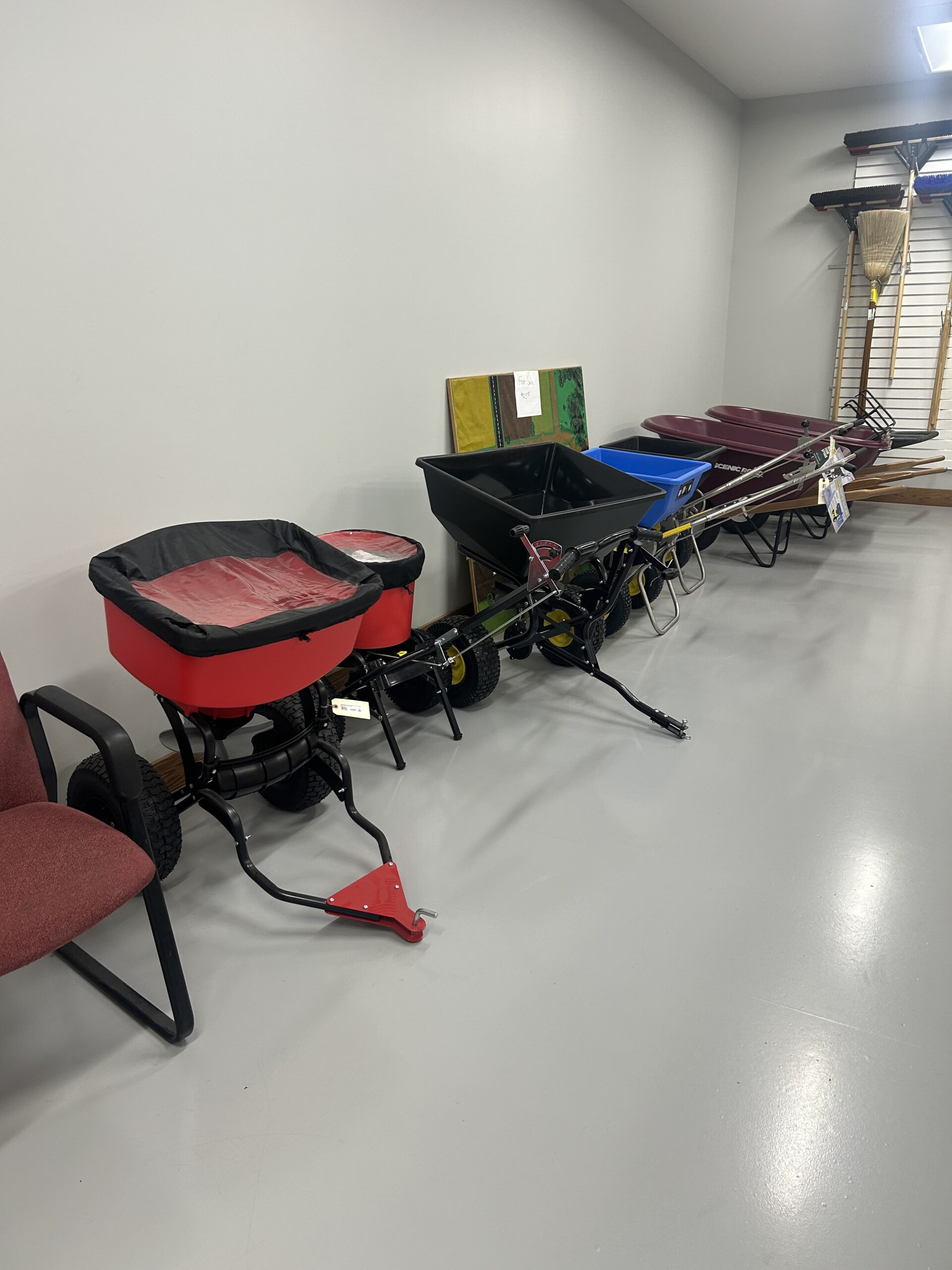 Fertilizer Spreaders & Wheelbarrows